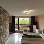 招待所 At Friends - - Zu Hause Bei Freunden 多特蒙德
