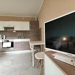 At Friends - - Zu Hause Bei Freunden 招待所 4*