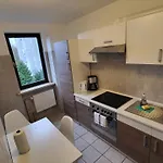 At Friends - - Zu Hause Bei Freunden Ντόρτμουντ