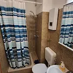 At Friends - - Zu Hause Bei Freunden Ντόρτμουντ