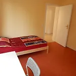 招待所 At Friends - - Zu Hause Bei Freunden 多特蒙德