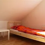 At Friends - - Zu Hause Bei Freunden Πανσιόν 4*