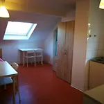 At Friends - - Zu Hause Bei Freunden Πανσιόν