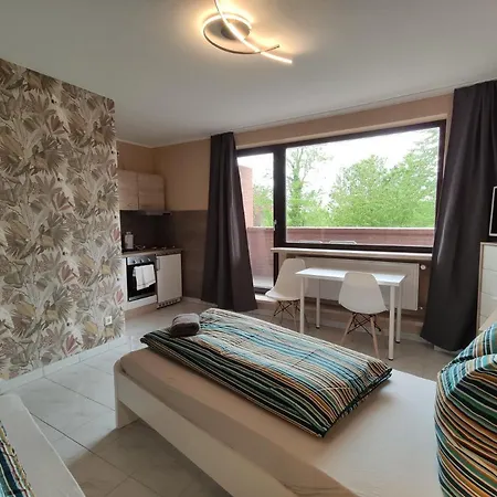 At Friends - - Zu Hause Bei Freunden 4* Dortmund