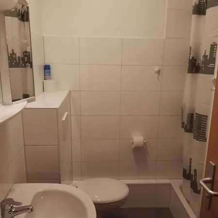 At Friends - - Zu Hause Bei Freunden Gasthuis 4*