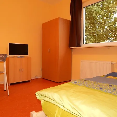 At Friends - - Zu Hause Bei Freunden 도르트문트