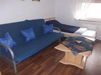 게스트하우스 At Friends - - Zu Hause Bei Freunden 4*