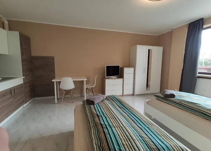 At Friends - - Zu Hause Bei Freunden 4* Dortmund