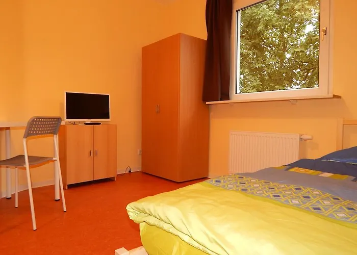 At Friends - - Zu Hause Bei Freunden Dortmund