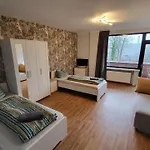 At Friends - - Zu Hause Bei Freunden Pensjonat Dortmund