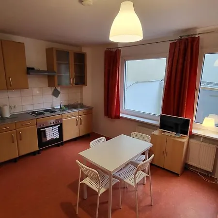 Pensión At Friends - - Zu Hause Bei Freunden 4*