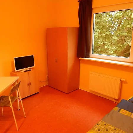 Pensión At Friends - - Zu Hause Bei Freunden Dortmund