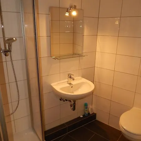 At Friends - - Zu Hause Bei Freunden Pensión 4*