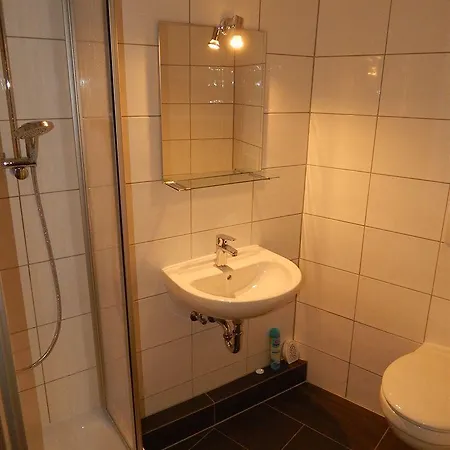 Gæstehus At Friends - - Zu Hause Bei Freunden