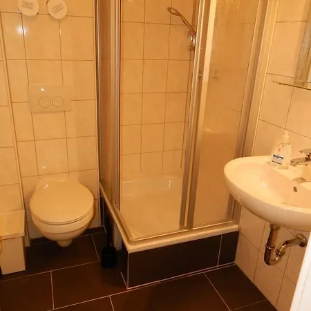 At Friends - - Zu Hause Bei Freunden Dortmund