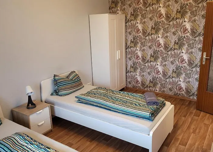 At Friends - - Zu Hause Bei Freunden Dortmund